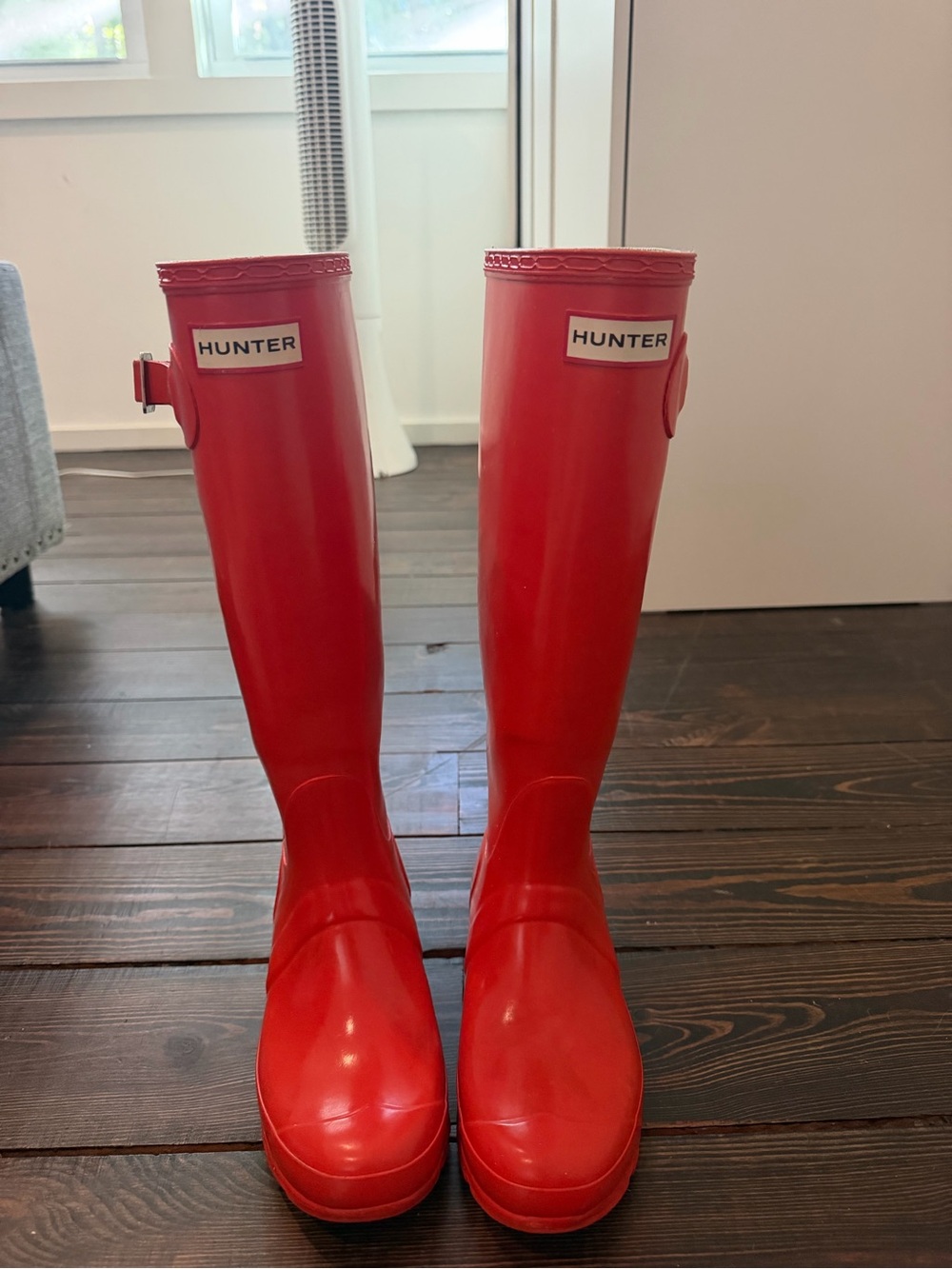 Hunter Women's Tall Red Gloss Rain Boots